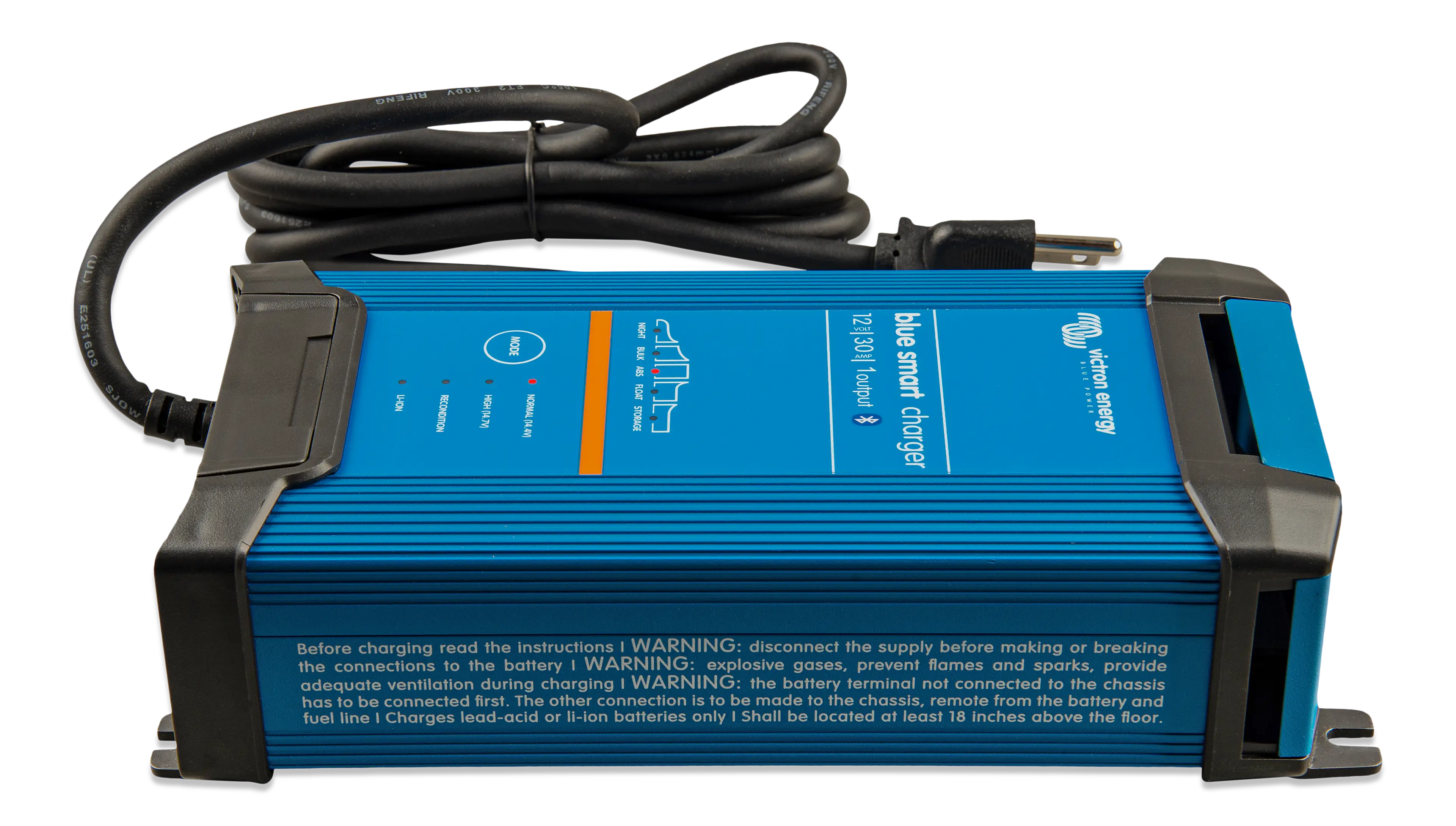 Blue Smart IP22 Charger 12V 30A (1) 120V (side1) thumbnail