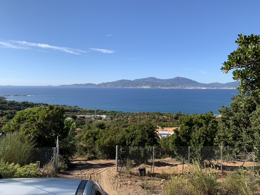 Pietrosella – the traditional Corsican village of the future?