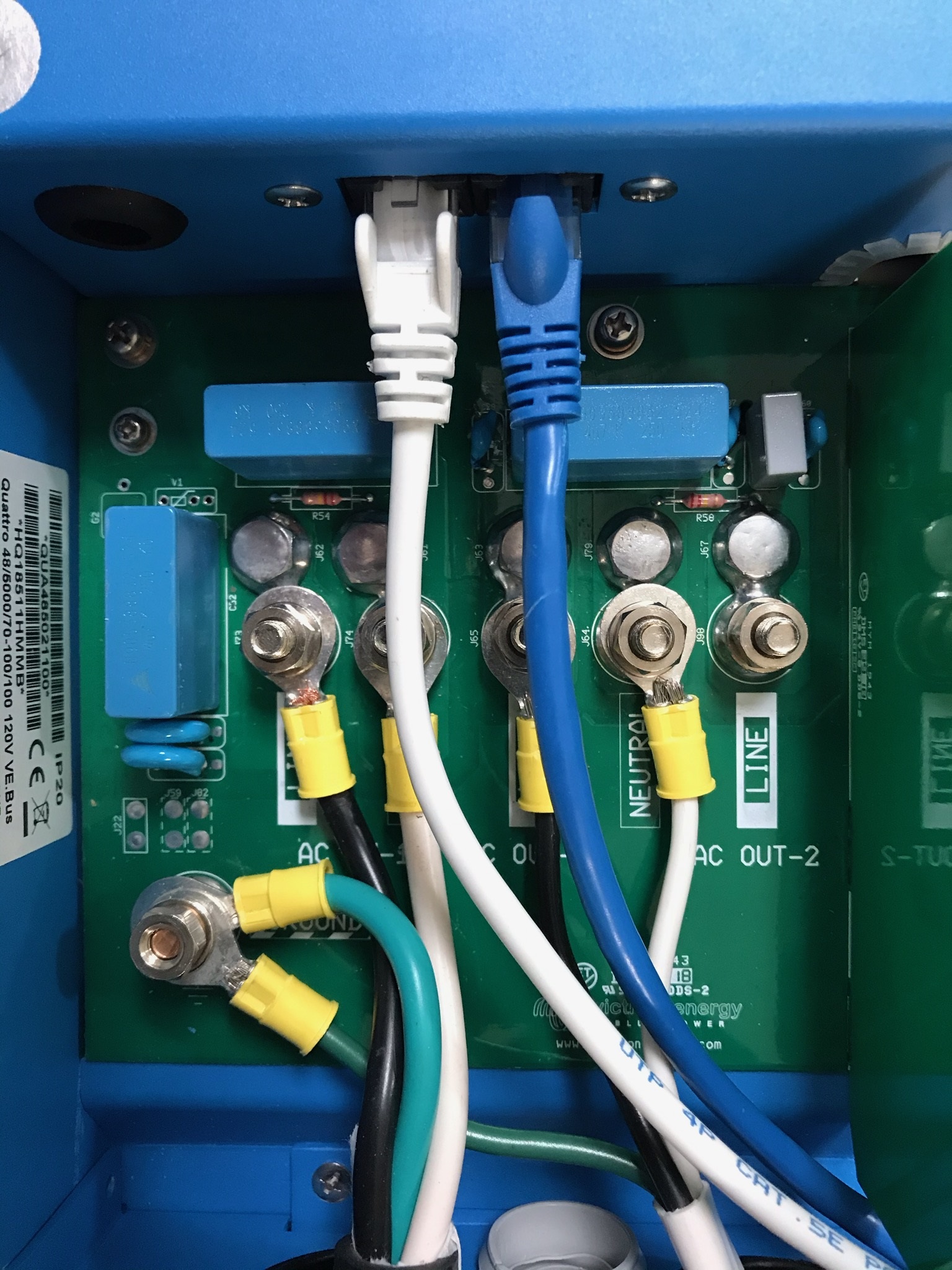 How to Install a MultiPlus Inverter/Charger? Victron Energy