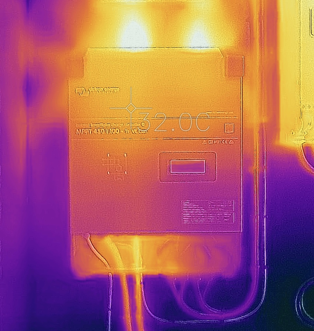 Imagen térmica de las zonas de calor del MPPT RS que es necesario despejar.