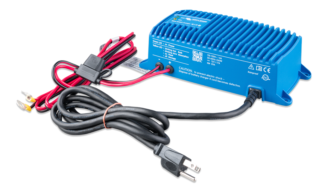 Blue Smart IP65s Charger 12/4(1) 230V CEE 7/17 Retail - Chargeurs pour  batteries solaires - BatterySet